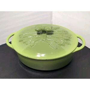 TECHNIQUE Large Enameled Cast Iron Oval Dutch Oven Green with Asparagus Design